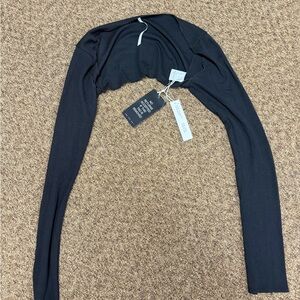 ARE YOU AM I Black Long Sleeve Top